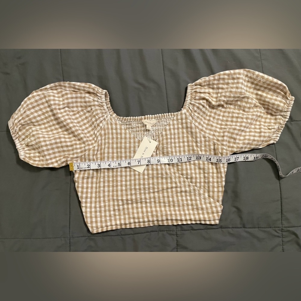 NWT- Super Cute Crop Top- Medium - Picture 8 of 9